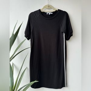 Super comfy brand new tshirt dress 🖤